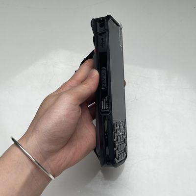 6 Go de RAM 64 Go de ROM Portable industriel Pda 4,2 pouces avec caméra arrière de 20 MP