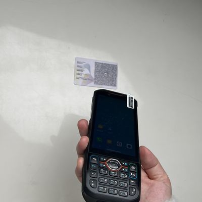 IP66 ordinateur portable NFC ordinateur portable scanner 64 Go Rom Pour 15693 accord