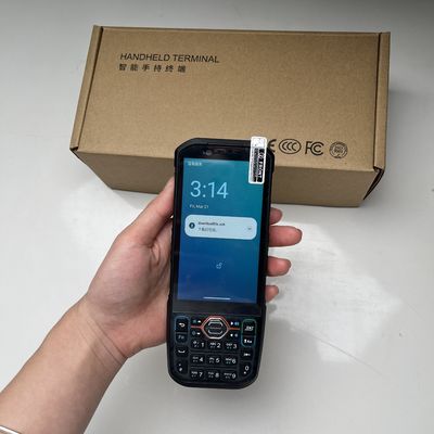 Lecteur de codes à barres Collecteur de données Portable 4,2 pouces 6 Go de RAM