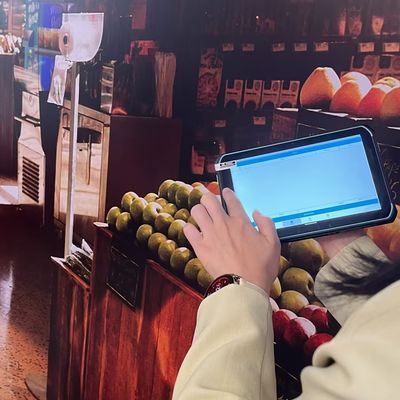 Tablette Android industrielle à 64 Go IP66 Tablette résistante à l'entrepôt légère